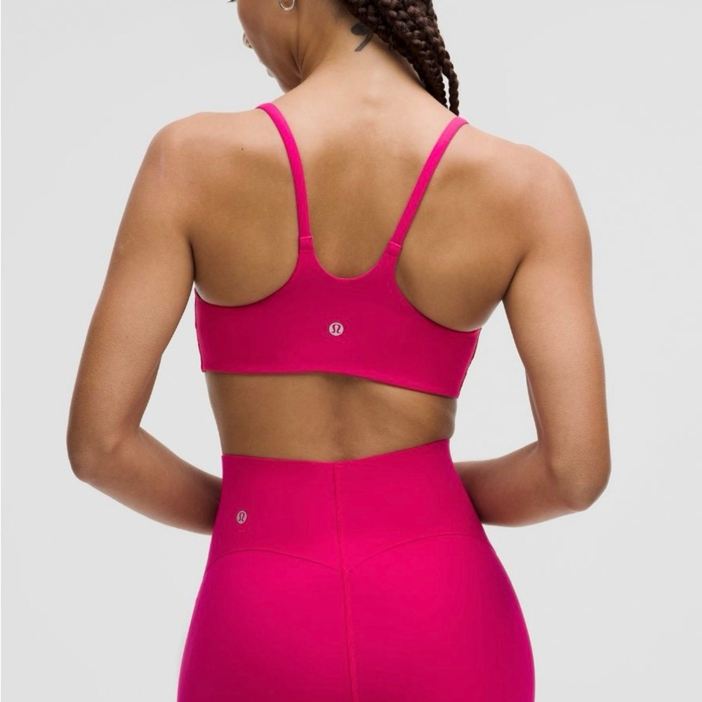 Lululemon WunderTrain Strappy Racer Bra - Picture 2 of 3